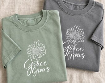 Christian Floral T-Shirt, Faith Inspired Botanical Tee, Grace Grows Daisy Shirt, Vintage Garden Gift for Women