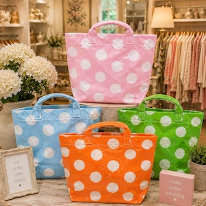 Borse tote in vinile, leggere e resistenti.