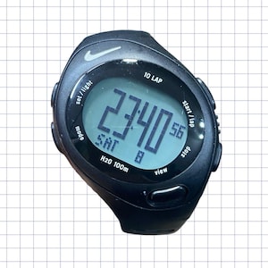 90s 00s Nike 腕時計 デジタルウォッチ Nike D-line Men's Stainless Steel Digital Watch — Vintage Silver