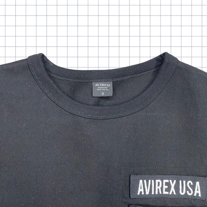 Avirex Spellout Cropped Tshirt - S image 6