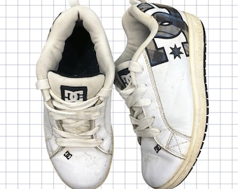 DC Court Graffik Chunky Trainers  - UK 4