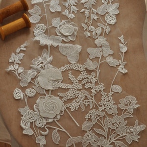 3D Venice Lace Applique in Graceful Ivory for Jewelry Design, Bridal Gown, Wedding Dress