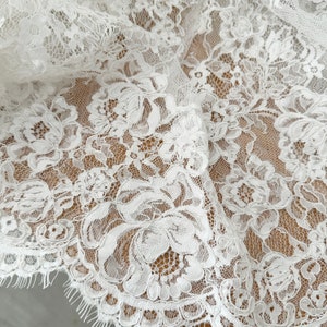 3 yards Exquisite French Alencon Lace Fabric Trim ,beautiful Bridal Veil Wedding Lace Scallop Embroidered Eyelash Floral Trim Lace