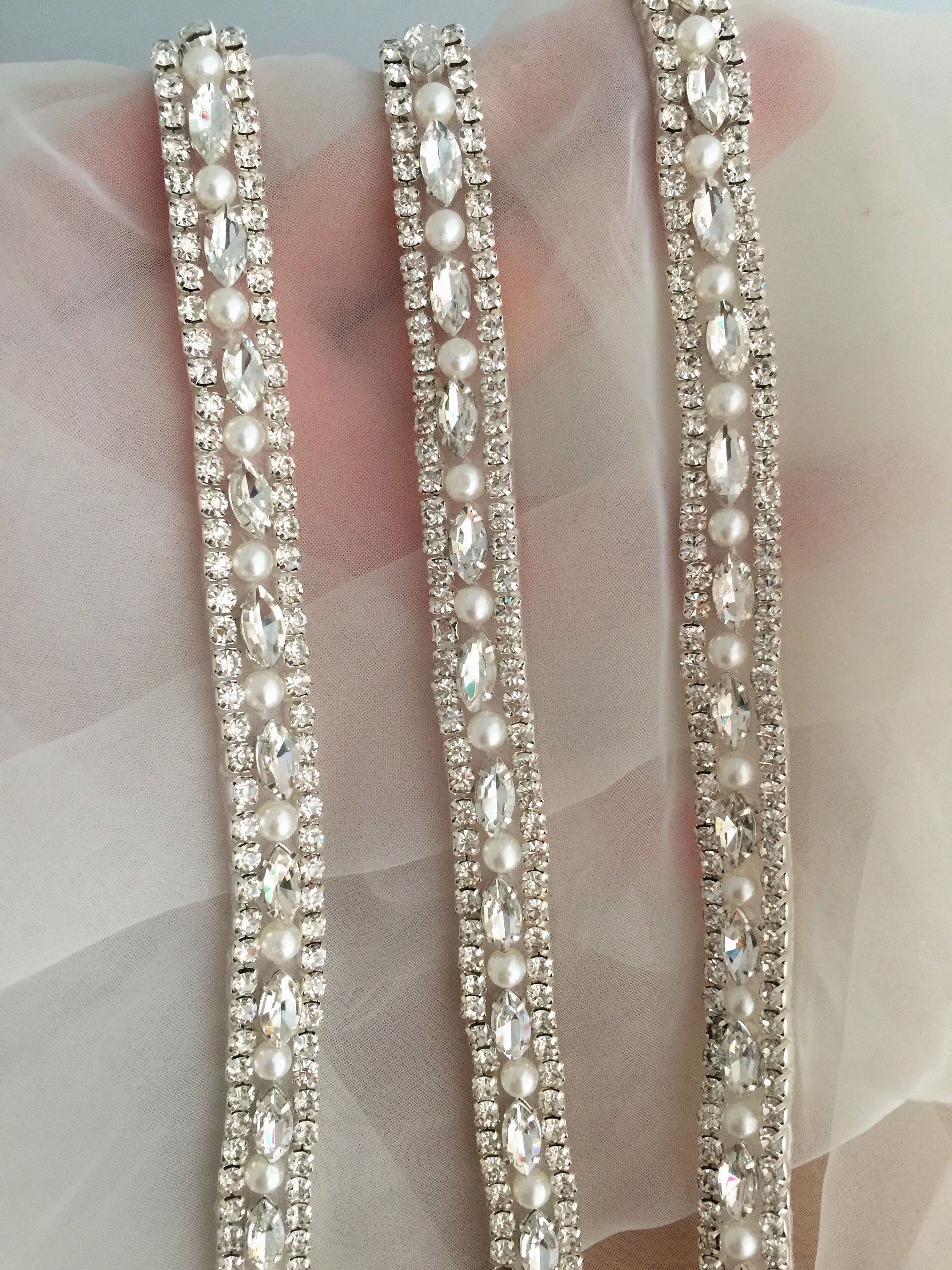 Yhsheen 1 Yard Rhinestone Trim with Elegant Pearl Crystal Rhinestone Chain  Rhinestone Applique for DIY Decoration & Bridal Costume Embellishment  style-2