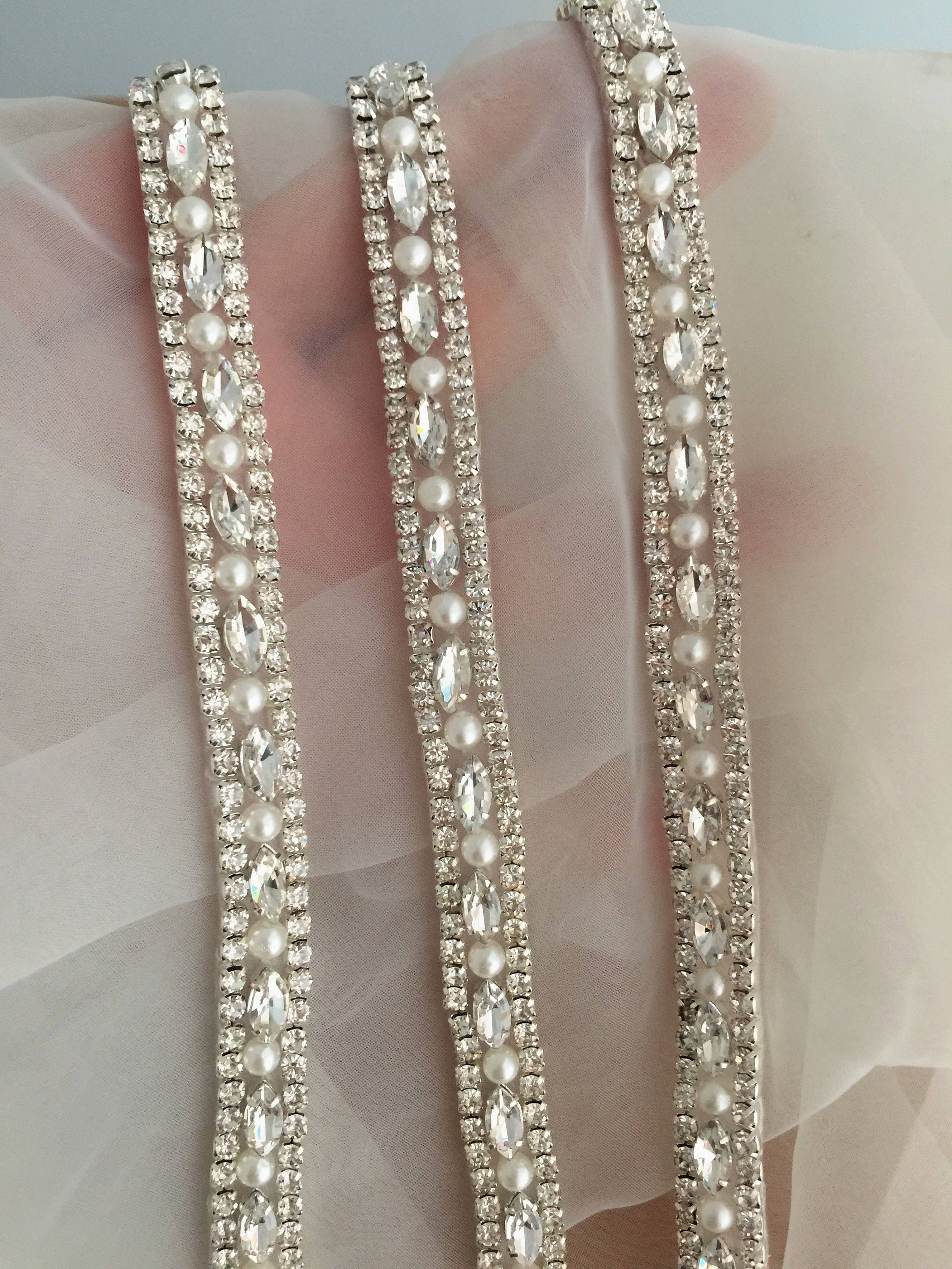 6739 - Rhinestone Criss-Cross Foil 1PC main image 0