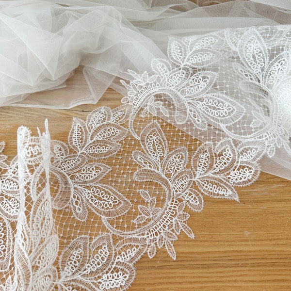 1 Yard Top Quality Eyelash Lace Fabric Trim in Off White,Crochet Lace Fabric for Birdal Veil , Wedding Gown, Bridal Dress