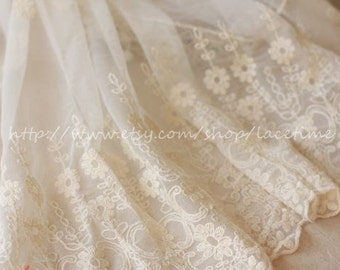 Lace Fabric Trim - Vintage Style White Embroidered Floral Lace for Wedding Dress Veil Bridal Wedding Lace