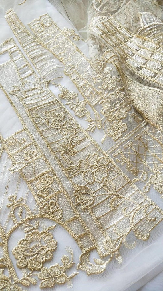 Sequind tissu de dentelle de broderie de fil motif d’or avec motif fil design vintage, haute couture robe de mariée dentelle tissu par yard e67eec Sequind tissu de dentelle de broderie de fil motif d’or avec motif fil design vintage, haute couture robe de mariée dentelle tissu par yard e67eec