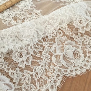 3 yards Exquisite French Alencon Lace Fabric Trim ,beautiful Bridal Veil Wedding Lace Scallop Embroidered Eyelash Floral Trim Lace