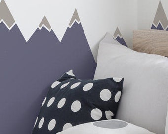 Scandi Mountain Range Nursery Wall Stencil dello Stencil Studio. Disegni scandinavi riutilizzabili decorativi per pareti stencil.