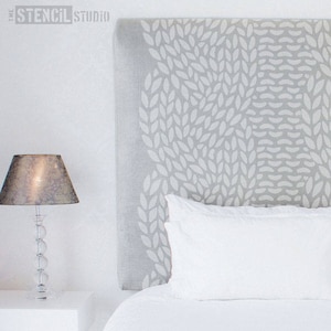 Cable Knit Repeat Pattern Stencil - Create Wallpaper Effect / Feature Wall with Reusable Wall Stencils - Decorate Home with Stencils - 10622