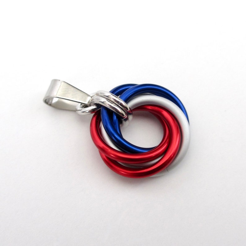 Red, white and blue love knot chainmail pendant, USA patriotic jewelry image 10