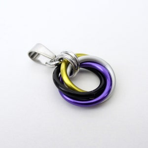 Nonbinary pendant, chainmail love knot necklace yellow, white, purple, black image 7