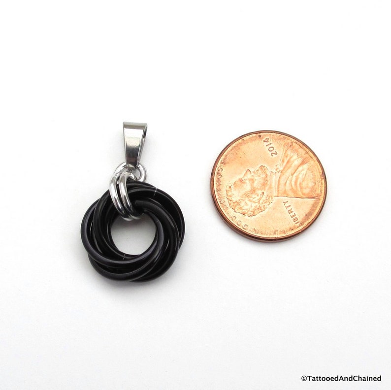 Black love knot pendant, small circle necklace, black chainmail jewelry image 4