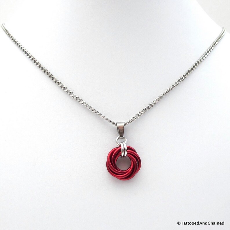 Red Pendant Necklace Chainmail Love Knot Circle Pendant Red Etsy