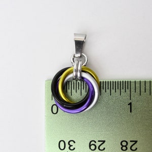 Nonbinary pendant, chainmail love knot necklace yellow, white, purple, black image 3