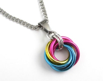 BlingDi Womens Mens Pastel Kawaii Melting Pansexual Pride Heart Shaped Cross Necklace BlingDi Womens Mens Pastel Kawaii Melting Pansexual Pride Heart Shaped Cross Necklace
