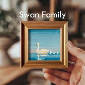 Mini Reiher Ölgemälde, Original handgemalte Wildtiere, Natur Vogel Galerie Wandkunst, 4x4 Goldrahmen, Geburtstagsgeschenk für Vogelliebhaber Swan Family
