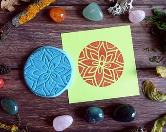 Round Mandala Rubber Stamp - Hand Carved Rubber Stamp – Scrapbooking Stamp – Card Making – DIY Stationery - Journal Stamp - Printmaking