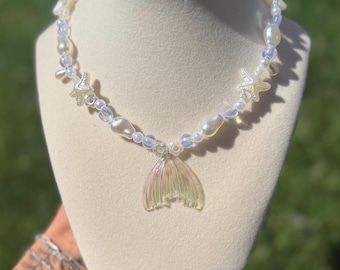 Gargantilla de perlas con forma de cola de sirena: estrellas de mar, flores, burbujas, corazones y perlas (de 40 a 45 cm).