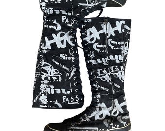 Vintage Underground England Graffiti Knee High Lace Up Zipper Boots Black Sz 9