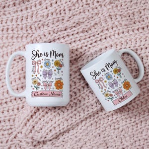 Spersonalizowany kubek dla mamy, prezent na Dzień Matki inspirowany Pismem Świętym, kwiatowy kubek do kawy, spersonalizowany prezent z imieniem dla mamy, kubek na Dzień Matki, prezent z modlitwą dla mamy