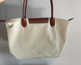 Vintage Bag Everyday Tote Bag - White