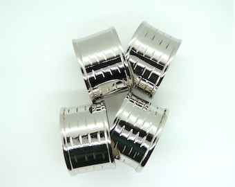 Napkin Rings, Set of 4 Vintage Silver Plated Serviette Rings