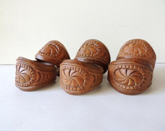 Napkin Rings, 6 Wooden Napkin Rings, Carved Serviette Rings
