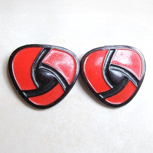 Vintage 60&#39;s triangular orange and black enamel drop dangle earrings silver tone retro (13514)