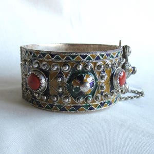 Vintage 60's enamel Berber Kabyle hinged bangle bracelet tribal Moroccan silver tone (14725)