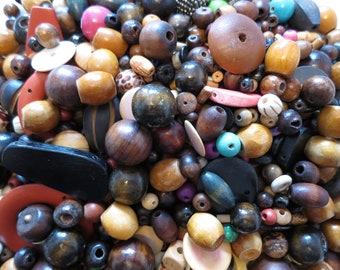 1000 x Wooden beads mix selection crafts jewellery making beading wood vegan