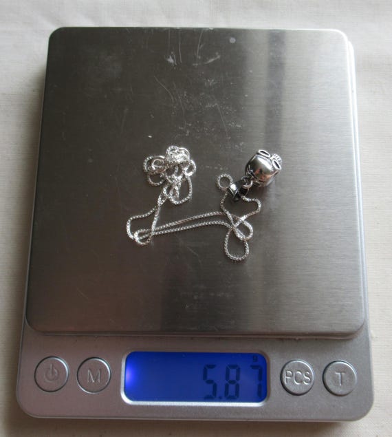 Vintage 90's Sterling Silver Skull Pendant Necklace Chain 16