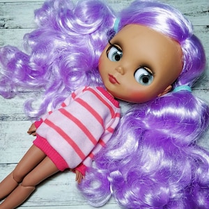 Coral! Pink and coral top blouse jumper pullover for Pullip Obitsu 27 cm and Blythe  on Pure Neemo body and similar dolls
