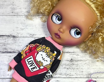 Blythe and Sindy Doll Sweater Fast Food Cats Top Azone Body