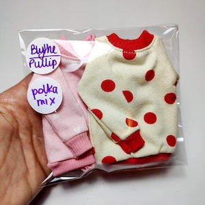 Doll clothing polka mix set of 2 tops pullover jumper blouse sweatshirt for Blythe Azone Pure Neemo Pullip obitsu Vintage Sindy and similar