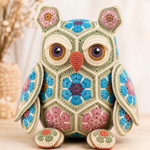 African Flower Owl Crochet Pattern PDF, Owl Amigurumi Pattern, Woodland Owl Crochet Pattern, Granny Motif Owl, Instant Download PDF