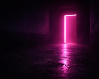 Tapety na pulpit Neon Afterglow – Ciemny, rozmyty blask (do pobrania cyfrowego)