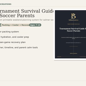 以下が含まれることがあります： 「Tournament Survival Guide for Soccer Parents」というタイトルの印刷可能なガイド。濃いネイビーの表紙です。ガイドには、マスターパッキングシステム、食事と水分補給の準備、回復計画、天気ツールが含まれています。対象年齢は7～14歳です。