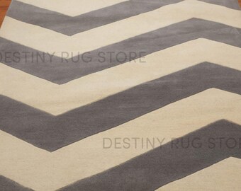 Hand Tufted Wool Area Rug In Grey And Ivory Chevron Pattern Handmade Modern Geometric Living Room Rug