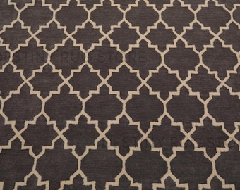 Tapis en laine touffeté à la main en treillis marocain gris anthracite et ivoire, tapis de chambre à coucher géométrique fait main