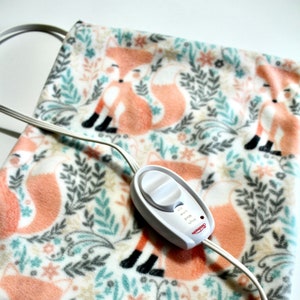 Luxury Heating Pad Cover, Cozy Fleece Cover With Zipper Closure, Choose Your Size, Pastel Fox Print