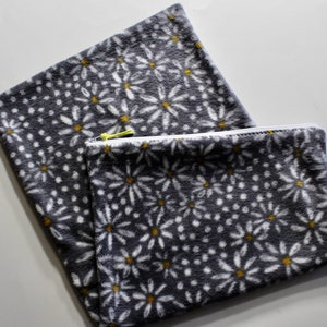 Luxury Heating Pad Cover, Cozy Fleece Cover With Zipper Closure, Grey Daisies, Choose Your Size
