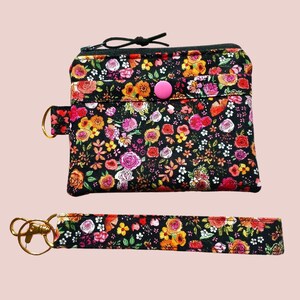 ID Case Wristlet, Grab and go wallet, Gift idea for her, Zipper pouch, Key fob, Small floral, Ready to Ship