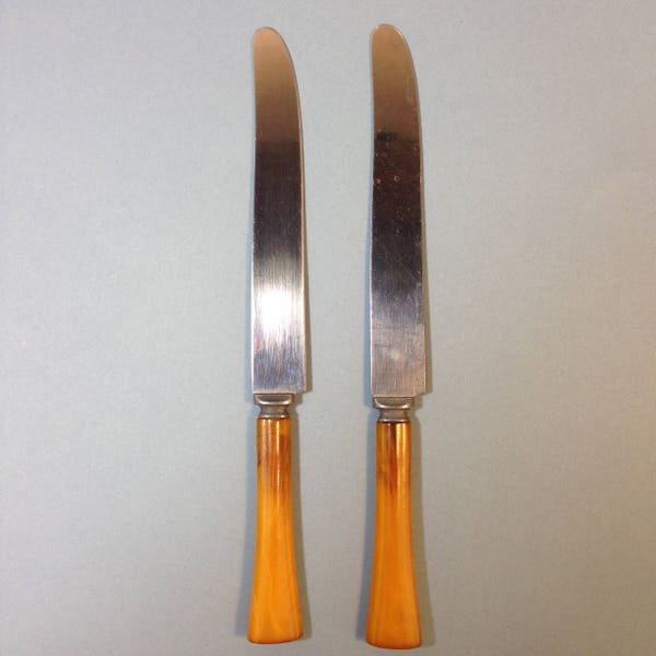 Pair Butterscotch Yellow Bakelite Knives, silverware