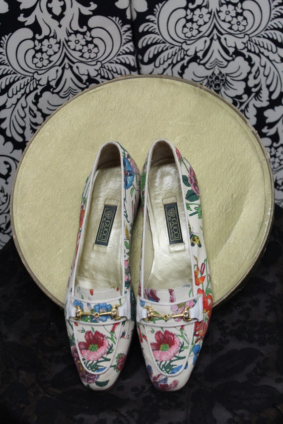Vintage Gucci Floral Jordaan Print Loafers, Vintag