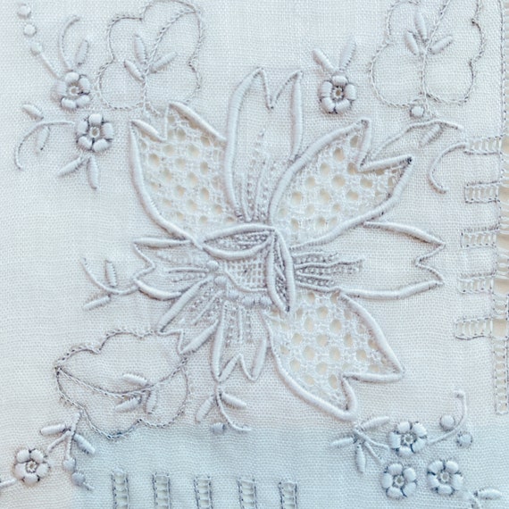Appenzell / Swatow Handkerchief, Hand Embroidered… - image 4