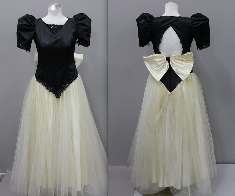 Vintage Bow in Back Prom Dress