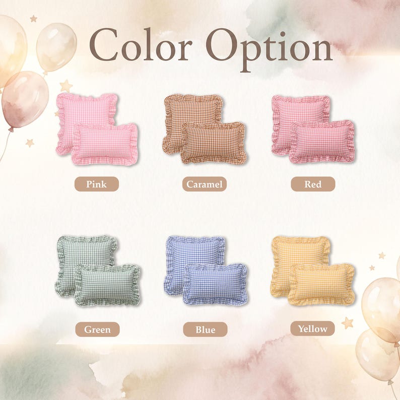 Pu&ograve; includere: Un set di sei opzioni di colore per cuscini quadrati e rettangolari con volant e motivo a quadretti vichy. I colori includono rosa, caramello, rosso, verde, blu e giallo. Ogni set presenta un cuscino quadrato e uno rettangolare con volant.