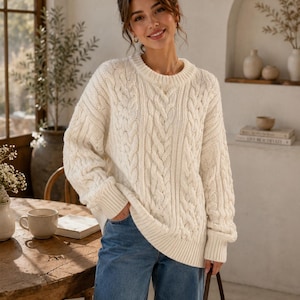 Oversized Cable Knit Sweater, Chunky Crew Neck Jumper, Soft Fall Fashion Pullover